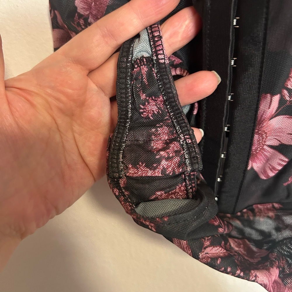 NWT Free People x Intimately FP Printed Night Rhythm Bodysuit - Picture 8 of 9